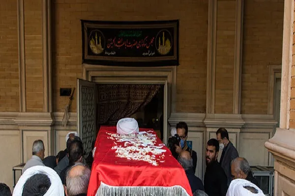 پیکر آیت‌الله مجتهد شبستری در جوار کریمه اهل بیت(ع) آرام گرفت