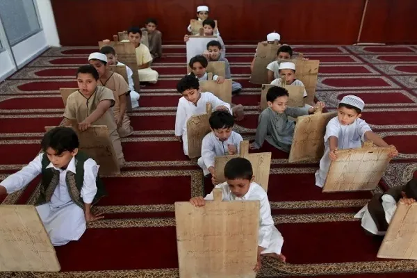 Programme d'enseignement du Coran aux enfants de la communauté marocaine