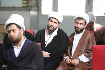 جلسه جهاد تبیین و جشن انقلاب در ملایر