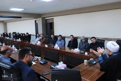 برگزاری نشست بررسی ابعاد شخصیتی و نقش رهبر شهید در ارتقای جایگاه ایران در منطقه و جهان در جهاددانشگاهی آذربایجان شرقی
