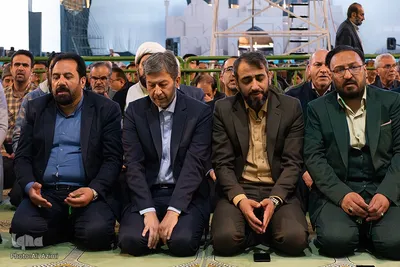 اقامه نماز عید فطر در مصلای اصفهان