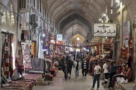 ۱۵ اردیبهشت؛ روز شیراز