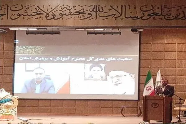 ضرورت برگزاری اجلاسیه نماز در همه نقاط چهارمحال‌و‌بختیاری