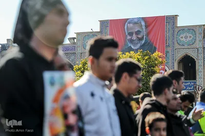 راهپيمايي سوگواران سردار دل‌ها در شيراز