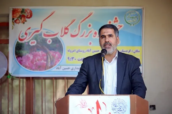 توسعه اقتصاد روستامحور یکی از سیاست‌های راهبردی دولت است