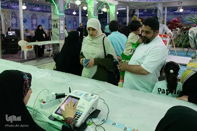 حماسه حضور اصفهانی‌ها در مسجد نورباران