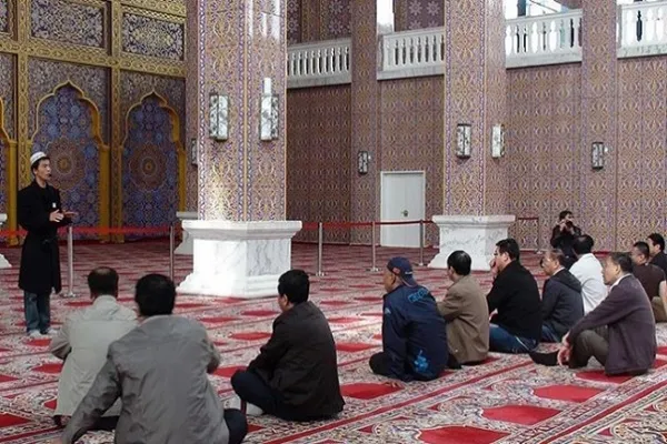 Çin'de 600 yıllık caminin yıkımı durduruldu