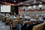 نشست حجت‌الاسلام والمسلمین سید عبدالفتاح نواب، نماینده ولی فقیه در امور حج و زیارت با روحانیون کاروان های حج و زیارت استان فارس