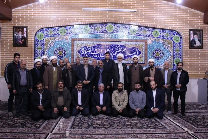 نشست فصلی هیئت امنای حرم‌های شهدای گمنام منطقه 16 تهران