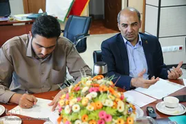 نشست هم‌اندیشی طرح سفیران نور
