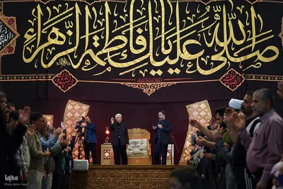 مرثیه سرایی حاج صادق آهنگران در رثای شهادت حضرت فاطمه سلام‌الله‌علیها
