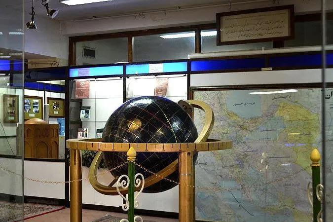 رصد ستارگان در مرکز نجوم آستان حضرت عبدالعظیم(ع)