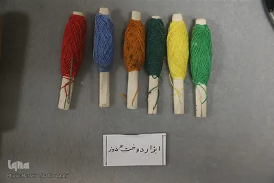 کارگاه هنری صحافی قرآن کریم حرم حضرت معصومه(س)