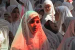 جشن عبادت و تکلیف دختران ملایری‎