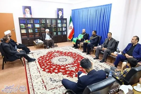 دیدار نماینده ولی فقیه در مازندران با خادمان حضرت معصومه (س)
