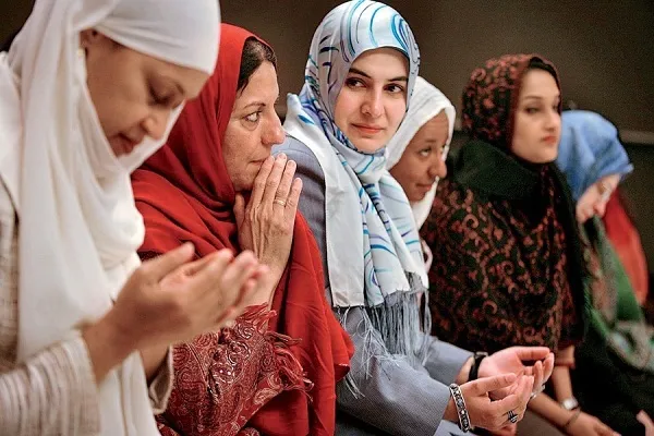 آیا حجاب بانوان از ضروریات دین است؛ پرسش‌هایی در برابر یک مدعا