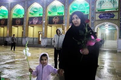 گلباران مزار شهدای حادثه تروریستی حرم حضرت شاهچراغ(ع)