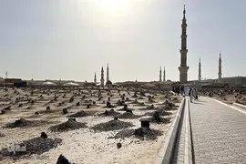 قبرستان بقیع مدفن امام حسن (ع)