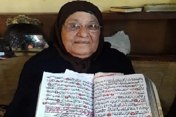 بانوی مصری به پیشنهاد قرآنی نوه‌اش عمل کرد