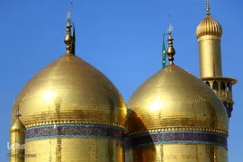 حرم مطهر و نورانی امام موسی کاظم (ع) در شهر کاظمین عراق