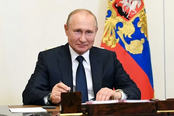 Sondeo: 76 % de rusos apoya reforma que permite reelección de Putin