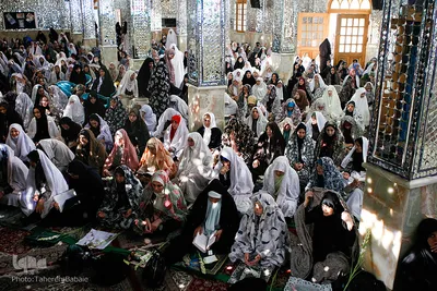 نماز عید سعید فطر در جوار حرم حضرت امام زاده حسن (ع)
