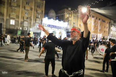 بین الحرمین در انتظار پیکر مطهر رهبر شهید