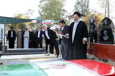 ادای احترام مسئولان حج و زیارت به شهدای منا و مکه