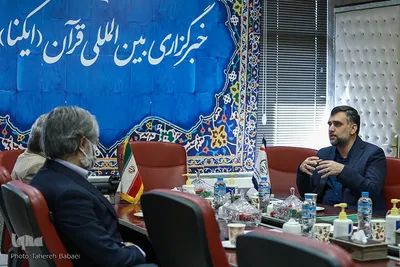 بازدید علی رمضانی مدیرعامل موسسه خانه کتاب از ایکنا