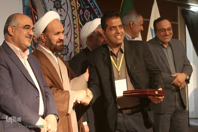 تقدیر از منتخبین جشنواره قرآنی دانشگاه آزاد اسلامی/عکاس: زهرا بهرامی  