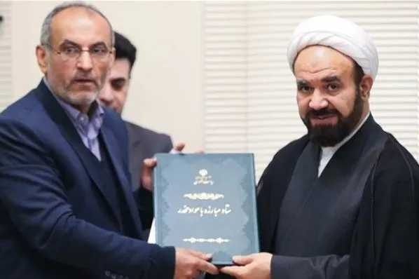 توسعه همکاری میان دانشگاه آزاد و ستاد مبارزه با مواد مخدر