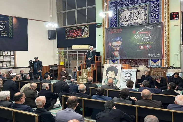 اجتناب از گناه و خودسازی در جوانی از توفیقات انسان است