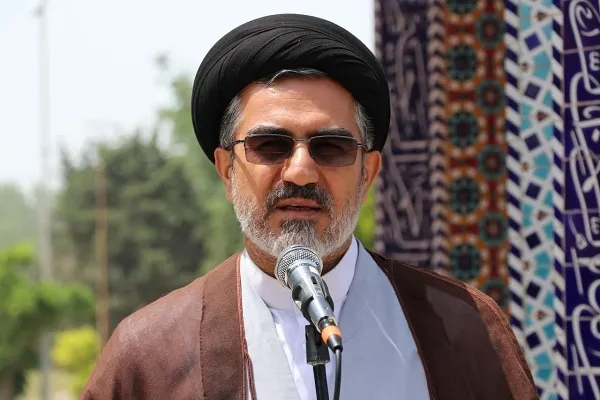 آیین گرامی‌داشت مقام والای شهدای خدمت در جوار بارگاه شهدای گمنام دانشگاه مازندران