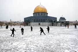 بارش کم سابقه برف در بیت المقدس