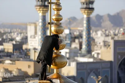 آیین تعویض پرچم حرم امام رضا(ع)