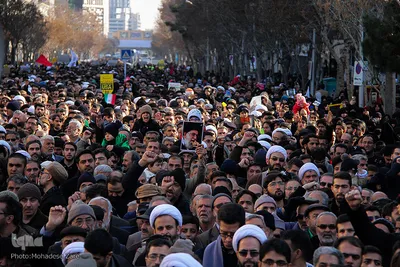 راهپیمایی مردم مشهد در پی شهادت سردار 