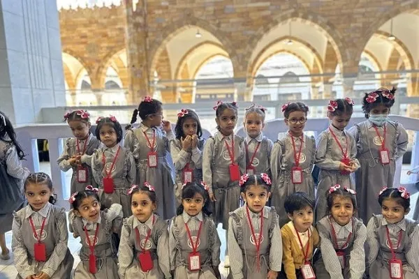 برگزاری تورهای آشنایی با معارف اسلامی ویژه کودکان در مسجدالحرام
