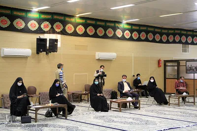 دیدار جمعی از خبرنگاران با آیت الله ناصری نماینده ولی فقیه و امام‌ جمعه یزد