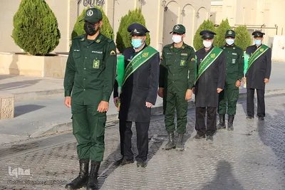 اهتزاز پرچم متبرک به نام امام حسین(ع) در بین الحرمین شیراز‎‎