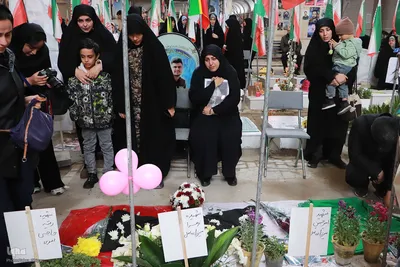 آیین بزرگداشت روز دختر در گلزار شهدا وادی رحمت