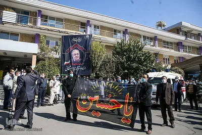 وداع با پیکر شهید مدافع سلامت، دکتر محمد زارع جوشقانی