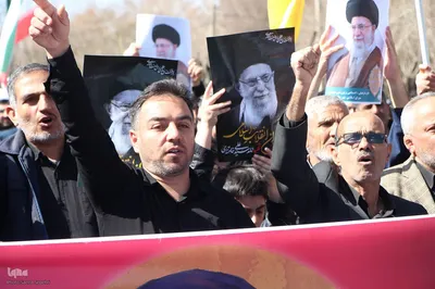 راهپیمایی مردم بصیر و انقلابی ملایر