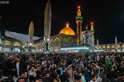 شب ولادت امیرالمؤمنین (ع) در حرم مطهر علوی
