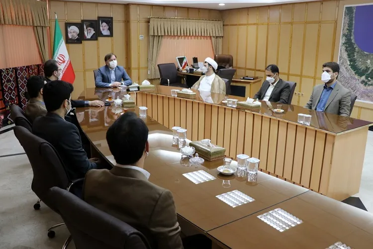 انقلاب اسلامی و آرمان های آن در هیچ زمانی فراموش شدنی نیست