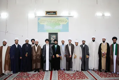 جشن غدیر وملبس شدن جمعی از طلاب در بیت آیت الله مدرسی در یزد‎‎
