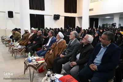 گردهمایی مربیان و کارکنان شعب دارالقرآن کریم اصفهان