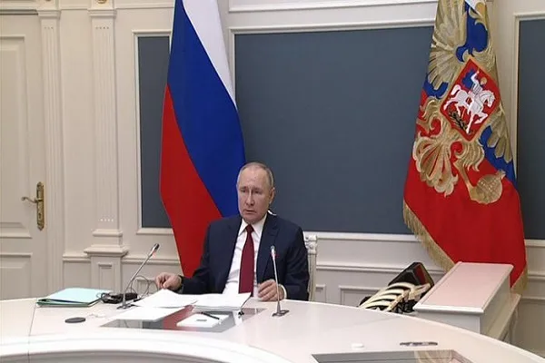 Путин призвал помочь Африке в борьбе с коронавирусом