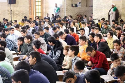 محفل انس با قرآن دانش آموزی در یزد‎