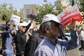 راهپیمایی مردم اصفهان در محکومیت اغتشاشات و توهین به مقدسات