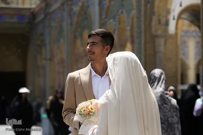 زیر سایه ضریح